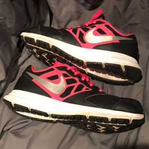 Nike Downshifter 6 Sneakers